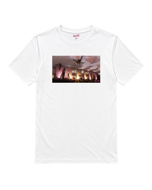 Regular-fit heavyweight t-shirt featuring the Welcome to Vice City graphic.